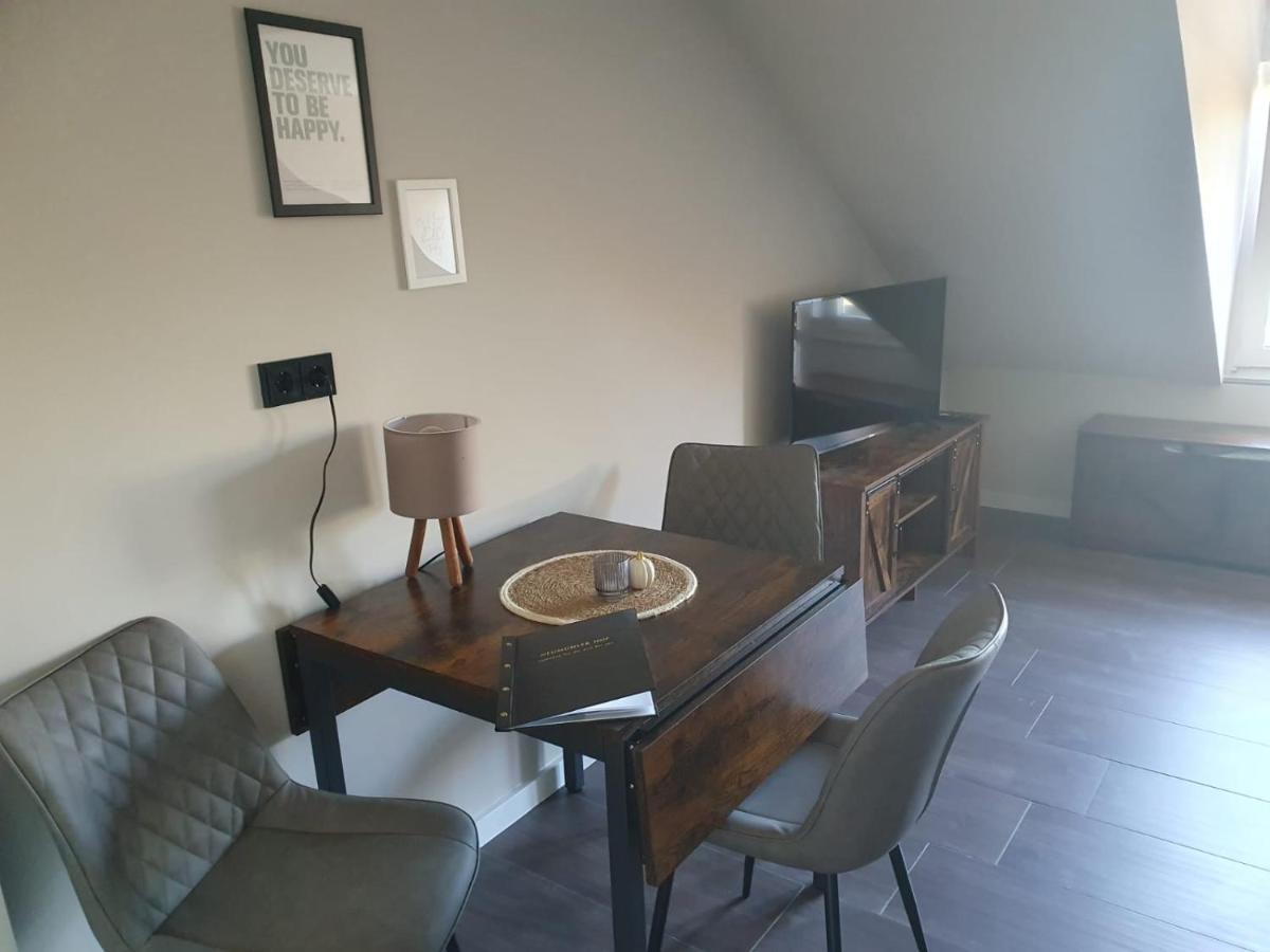 Neumuehler Hof- Ferienwohnung "Benjamin" Mit Grosser Privater Dachterasse Und Guter Anbindung In Die City Schwerin (Mecklenburg-Vorpommern) Exterior foto