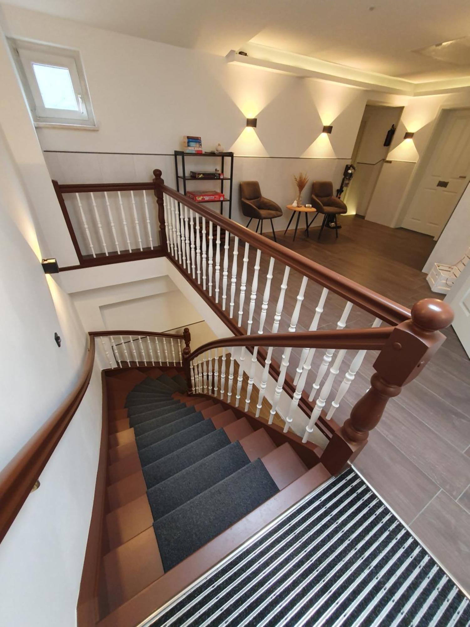 Neumuehler Hof- Ferienwohnung "Benjamin" Mit Grosser Privater Dachterasse Und Guter Anbindung In Die City Schwerin (Mecklenburg-Vorpommern) Exterior foto